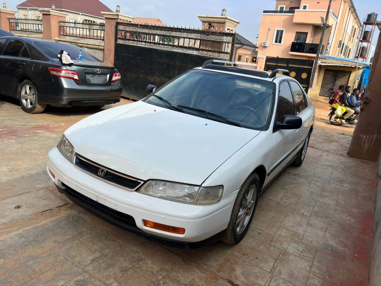 A picture of Honda Accord aka Honda bulldog 