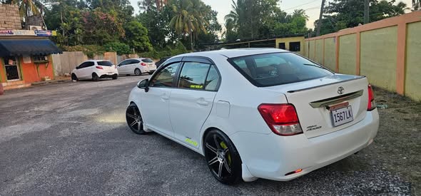 used toyota axio