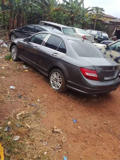 A picture of 2004 C300 4MATIC BENZ
