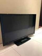 A picture of LG tv full HD tv inch 42