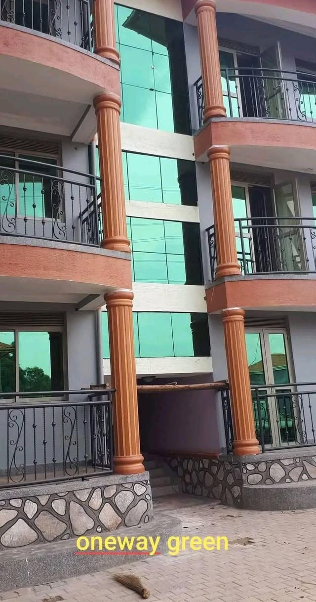 A picture of Glass services