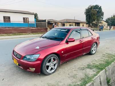 used toyota altezza