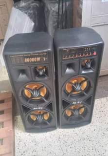 A picture of Speakers