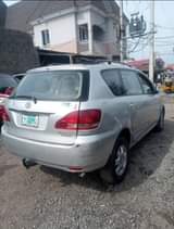 A picture of Toyota Avensis verso