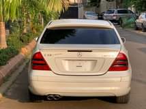 A picture of Mercedes Benz C32 AMG 2007