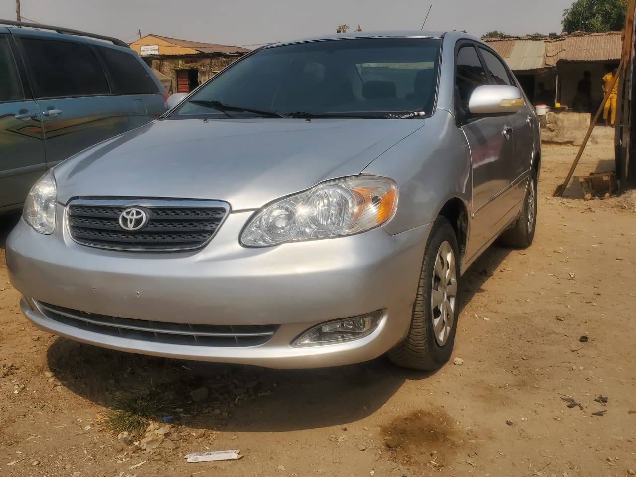 A picture of  Distress Alert Super sharp Toyota Corolla 06 model with
