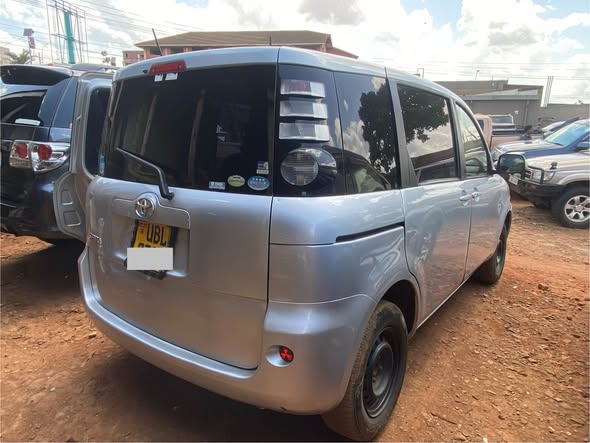 A picture of TOYOTA SCIENTA