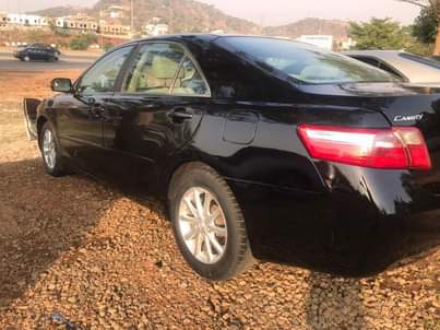 A picture of Toyota Camry 2008 very sound