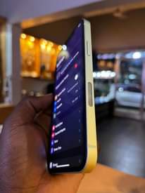 A picture of I phone 12 plain 128gb Face id ok True tone
