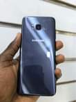 A picture of Samsung S8 64gb 4gb 230k no dots just slightly cracked