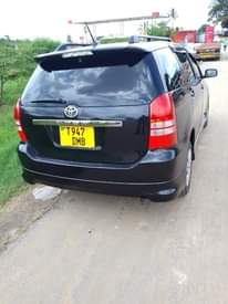 A picture of Toyota wish for sale 0685136087