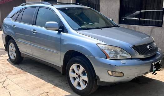 A picture of PURE FIRST BODY LEXUS RX350 2007 TOKS STANDARD VERY COOL