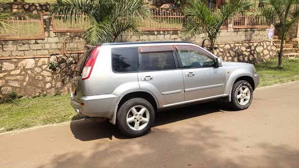 A picture of Nissan x trail on sale at 13m only contact me