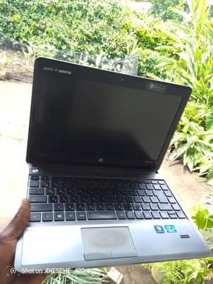 A picture of Laptop HP corei3