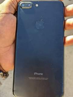 A picture of Iphone 7 plus 0685064414