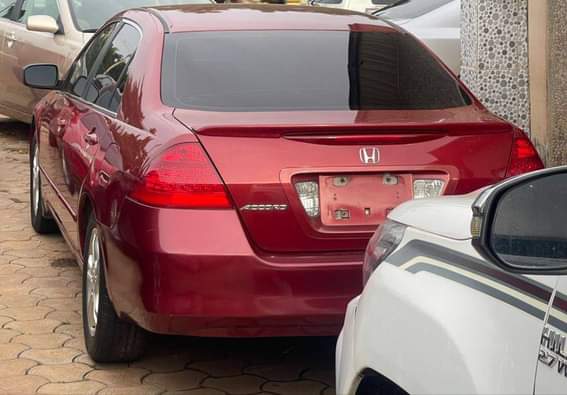 A picture of ONE WEEK USED FULL 2007 HONDA ACCORD DC ORIGINAL PAPERS
