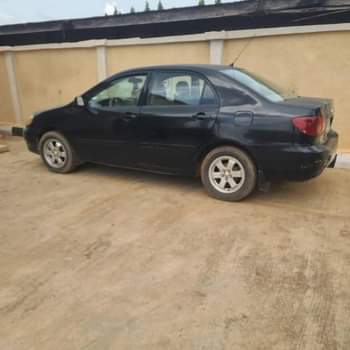 A picture of Toyota corolla