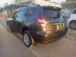 A picture of Toyota Vanguard for sale