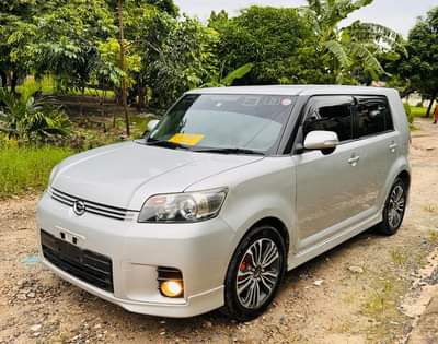 A picture of Toyota Rumion