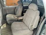 A picture of 2001 Toyota Sienna