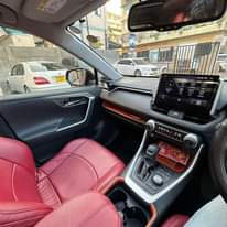 A picture of Toyota Rav 4 Adventure