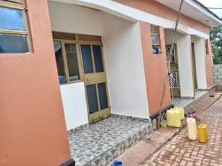 A picture of 3 double rooms for sale at 75m. They make 1m.