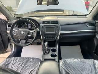 A picture of 2017 TOYOTA CAMRY