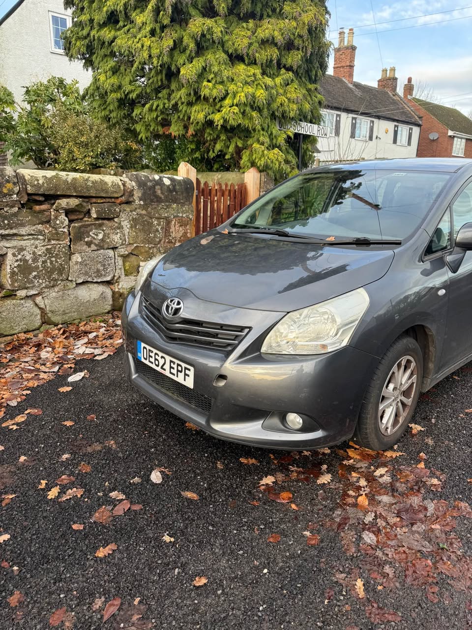 toyota verso