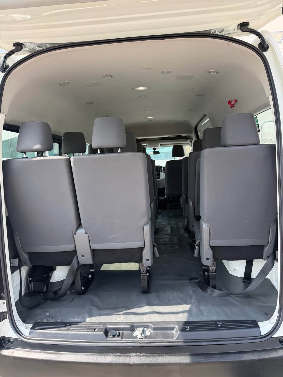 A picture of Toyota haice 2019 gcc 971 52 891 3615