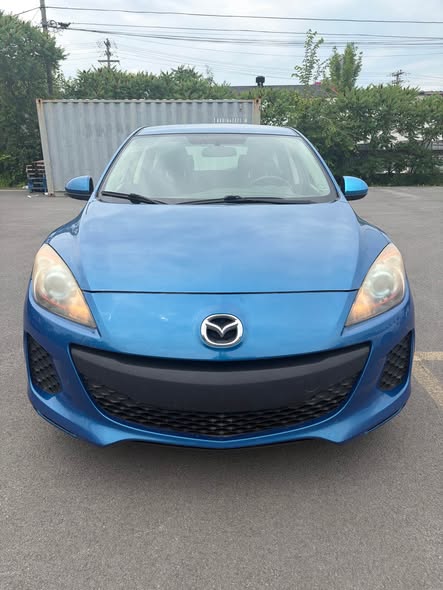 A picture of 2013 Mazda mazda3