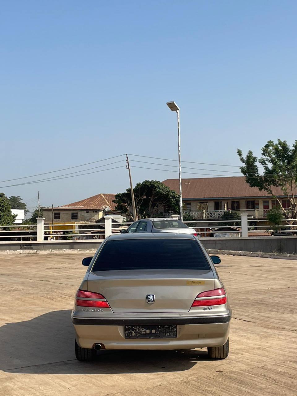 A picture of PEUGEOT 406