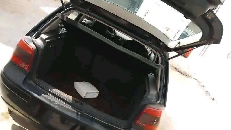 A picture of 2002 Volkswagen 2002