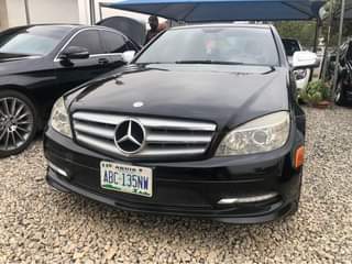 A picture of Mercedes Benz