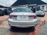 A picture of Honda Accord 012 Registered