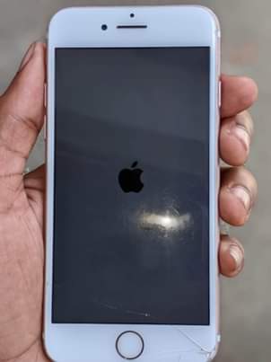 A picture of Iphone seven plain