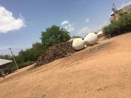 A picture of Distress sale each of the tank is 2 5tons the