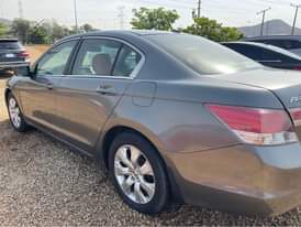 A picture of Clean 2009 Honda accord