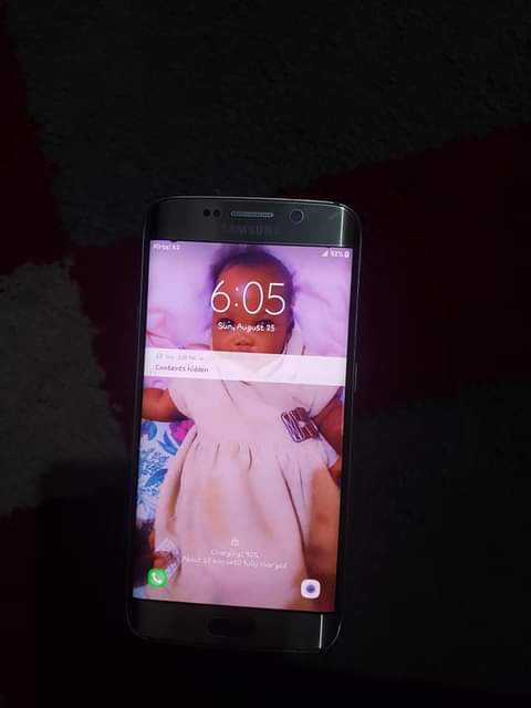 A picture of Samsung s6 edge
