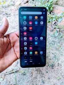 A picture of Infinix hot10 imenyooka mno gb64 ram4 net4g iwah
