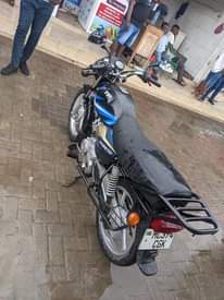 A picture of Tvs cc 125
