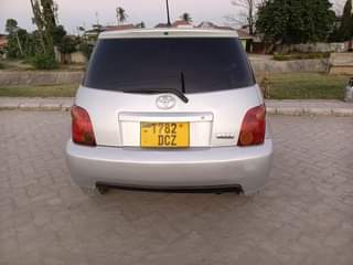 A picture of 2004 TOYOTA IST 0714058883 TOYOTA