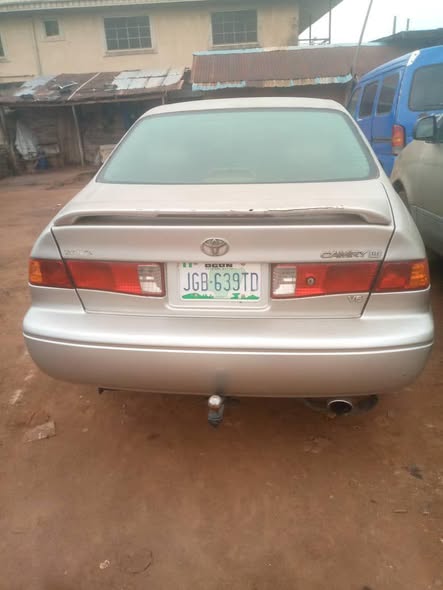 A picture of 2002 Toyota Camry