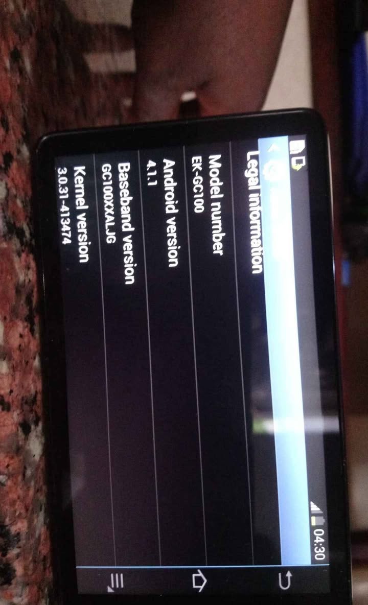 A picture of Selling Samsung camera