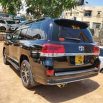 A picture of V8 2014 2018KIT 180M