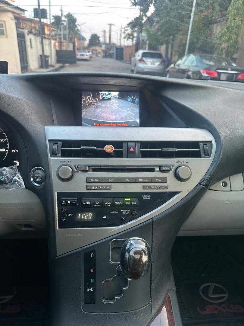 A picture of Registered 2012 2015 Lexus RX 350 full option