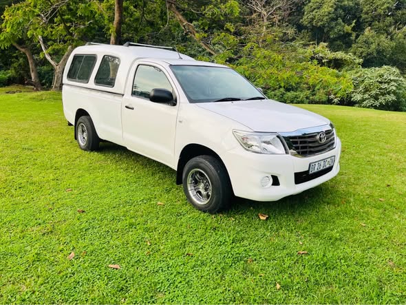 used toyota hilux