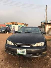 A picture of Lexus Es300 2001