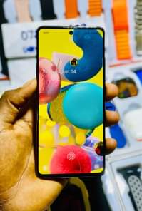 A picture of A51 5G 128G 6G Ram onscreen fingerprint 350K only