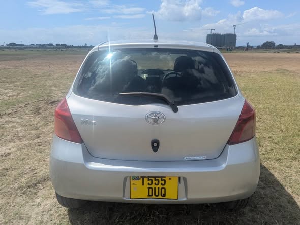 A picture of TOYOTA VITZ
