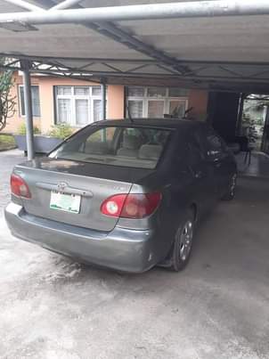 A picture of 2004 Toyota corolla Toyota 179000